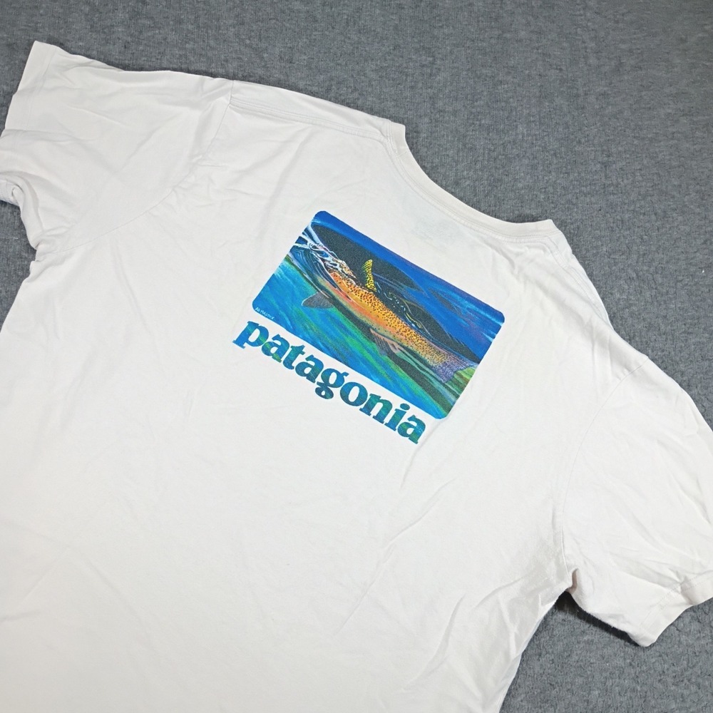 Patagonia T-Shirt Mens XXL 2XL White World Trout Brown Fish Graphic 80s